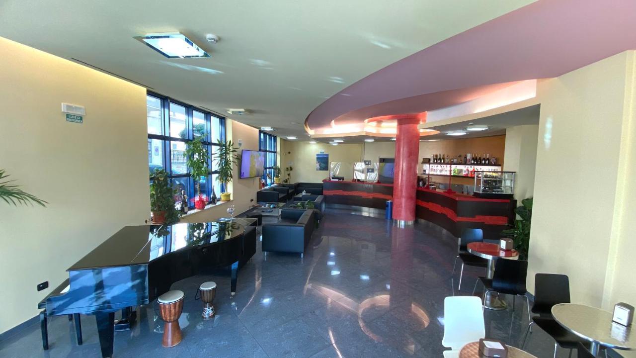 Blu Residence - Hotel Nel Salento Казарано Екстер'єр фото