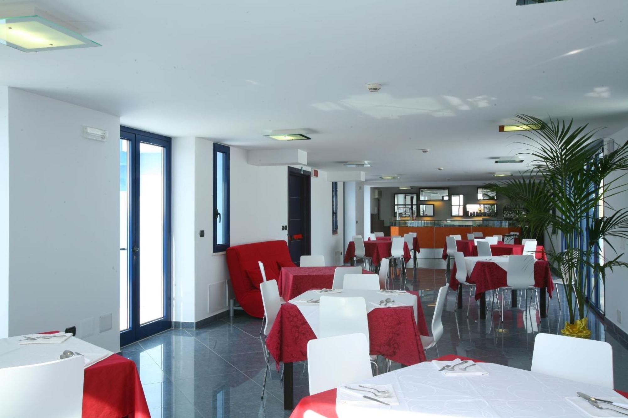 Blu Residence - Hotel Nel Salento Казарано Екстер'єр фото